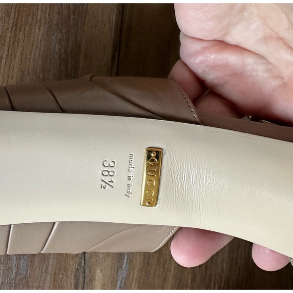 Gucci leather platform pumps - size 8 1/2 - Picture 8 of 11